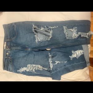 blue oversized boyfriend jeans